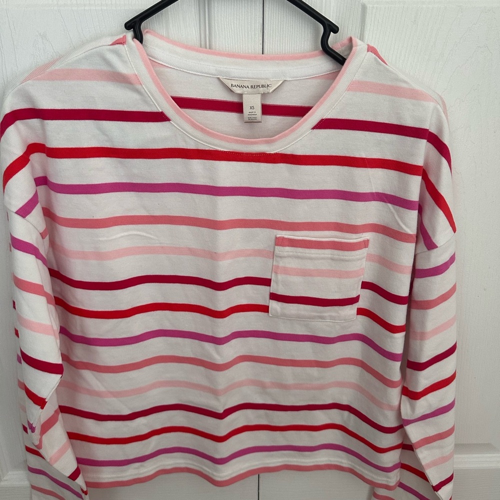 Banana Republic Long Sleeve Top- Brand New